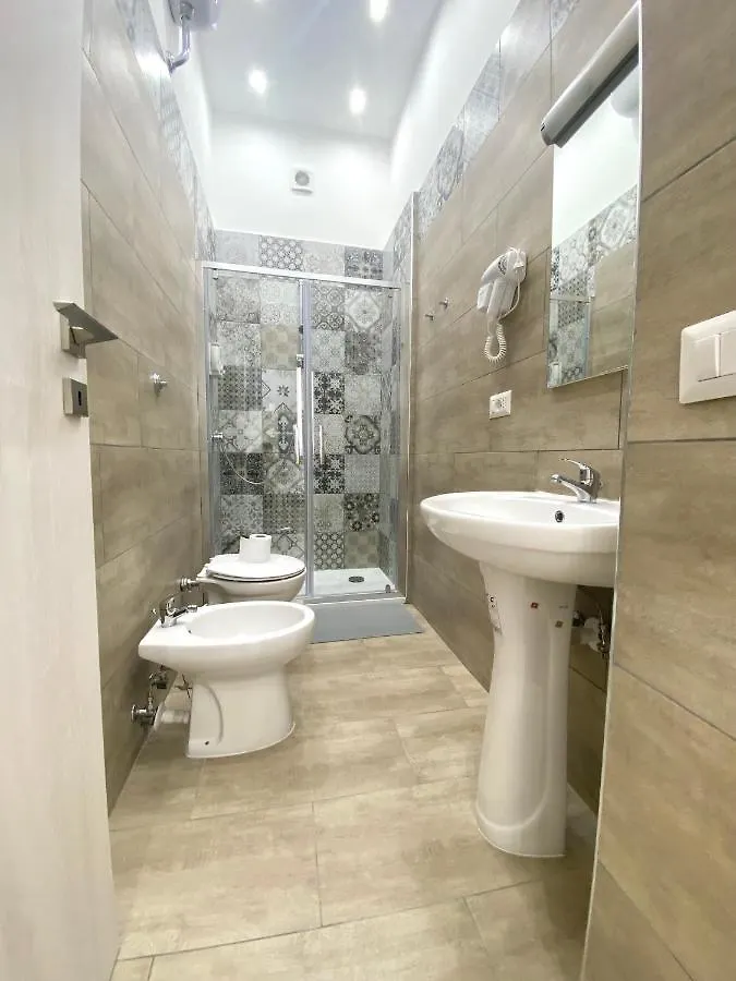 Airys B&B - Holiday House Naples Couette-café
