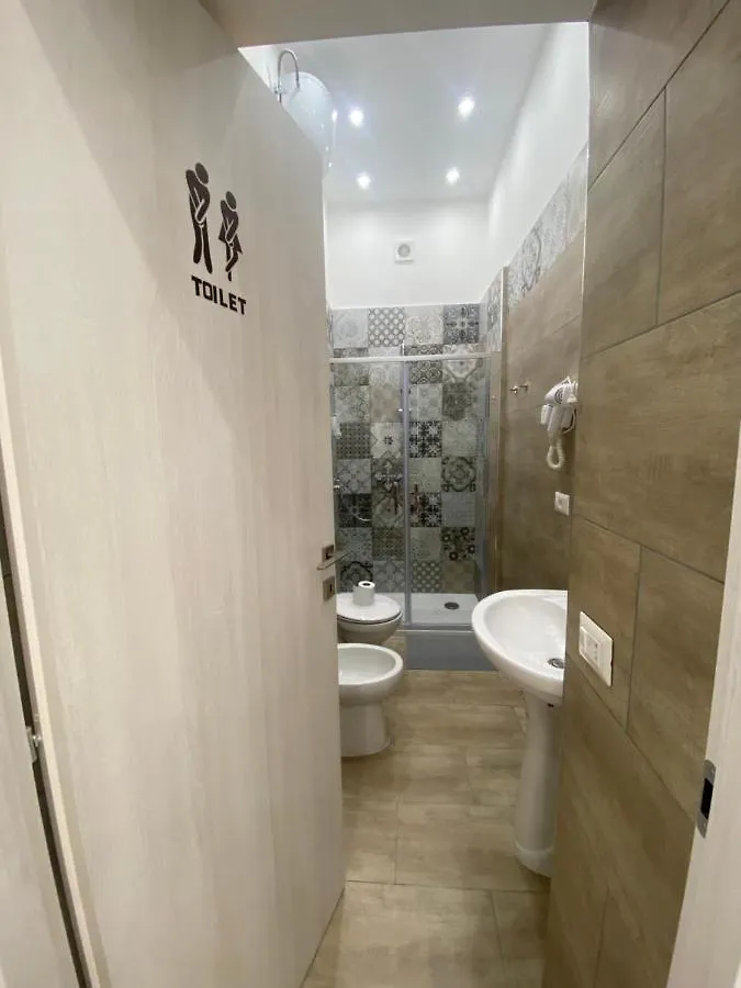 Airys B&B - Holiday House Naples Couette-café